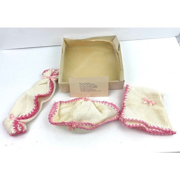 VTG 3 Crochet Washcloths Gift Set Unique Typed Note White with Pink Border - Picture 14 of 16